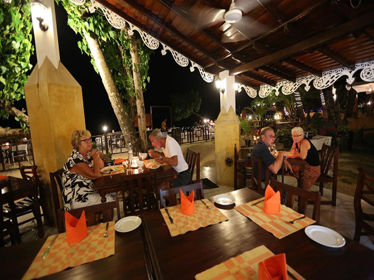 Sunray Villa And Resort Унаватуна Екстериор снимка